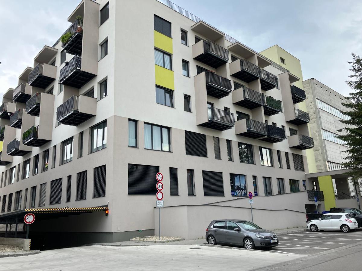 Deluxe Apartment Trenčín 外观 照片